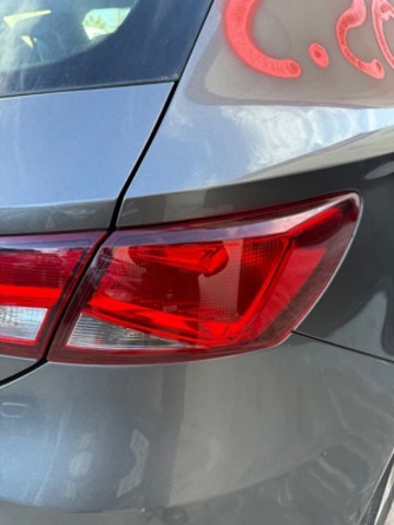 Lampa zespolona tylna prawa zewnętrzna 5F0945096D VAG