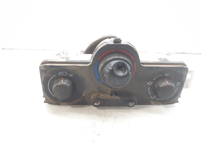 Sterownik trybów ogrzewania/klimatyzacji 5F2140100 RENAULT