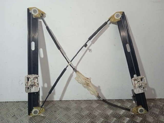 Mechanizm podnoszenia szyby drzwi przednich prawych 5F4837462D VAG