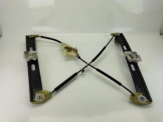Mechanizm podnoszenia szyby drzwi przednich prawych 5F4837462D VAG