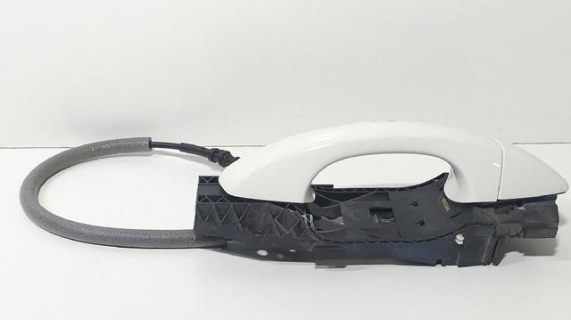 Klamka drzwi tylnych prawa zewnętrzna 5G0837206N VAG