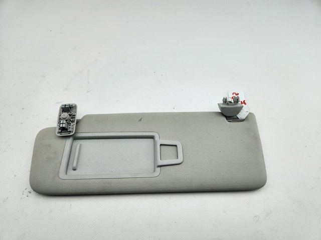 Osłona przeciwsłoneczna 5G0857551AG VAG