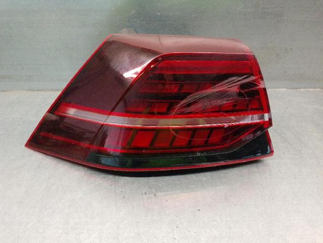 Lampa zespolona tylna lewa zewnętrzna 5G0945207G VAG
