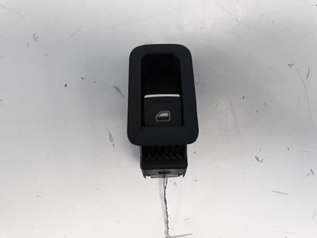 Włącznik przyciskowy podnośnika szyby przedni prawy 5G0959855J VAG