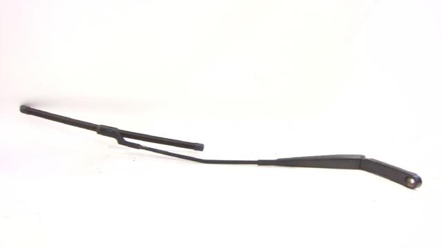 Ramię wycieraczki szyby przedniej 5G1955410 VAG