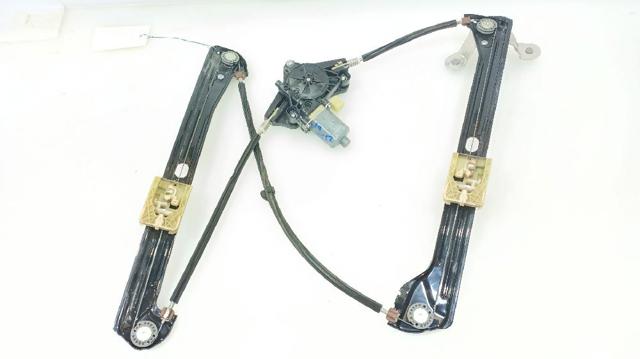 Mechanizm podnoszenia szyby drzwi przednich lewych 5G4837461H VAG
