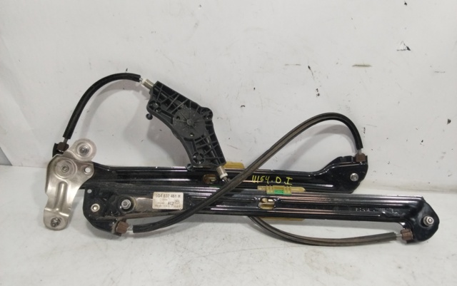 Mechanizm podnoszenia szyby drzwi przednich lewych 5G4837461H VAG