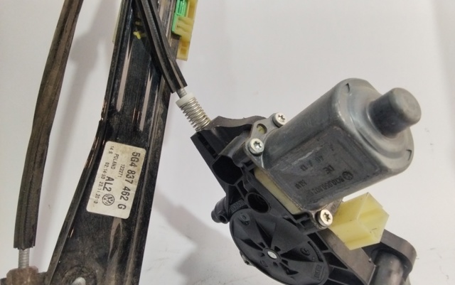 Mechanizm podnoszenia szyby drzwi przednich prawych 5G4837462G VAG