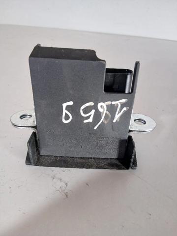 Zamek klapy bagażnika (3/5 drzwi tylnych) 5G6827505 VAG