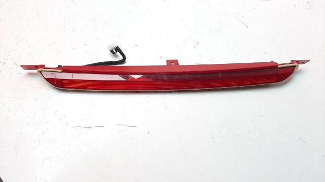 Lampa stop tylna dodatkowa 5G6945087A VAG