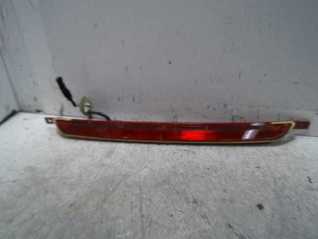 Lampa stop tylna dodatkowa 5G6945087A VAG