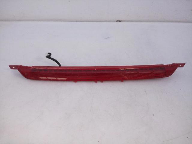 Lampa stop tylna dodatkowa 5G6945087A VAG