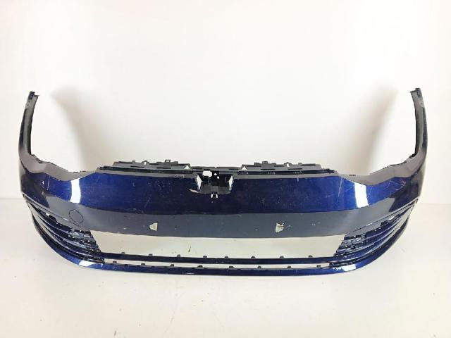 Kupić Zderzak przedni Volkswagen Golf VIII CD1, DA1 w dobrej cenie