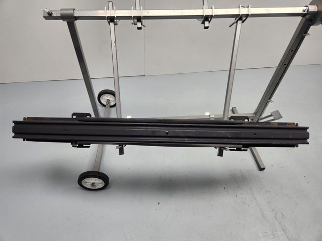 Wzmocnienie zderzaka przedniego 5H2210005AB LAND ROVER