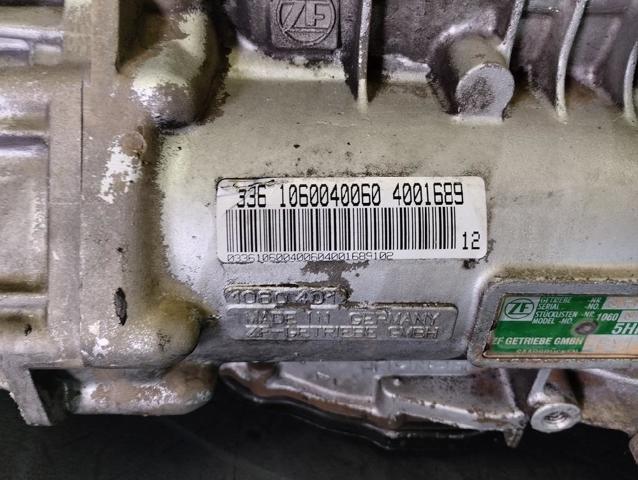 Automatyczna skrzynia biegów, kompletna Audi A4 8D2