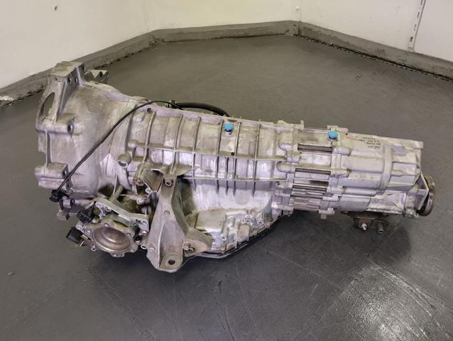 Automatyczna skrzynia biegów, kompletna Audi A4 8D2