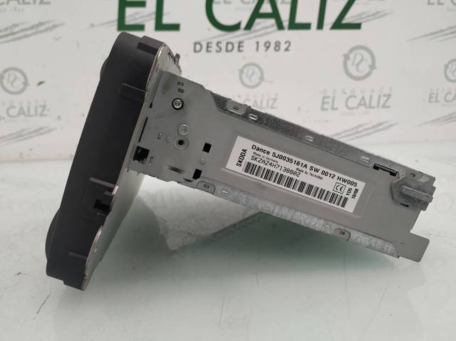 Radioodtwarzacz (radio AM/FM) 5J0035161A VAG