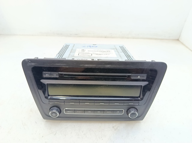 Radioodtwarzacz (radio AM/FM) 5J0035161E VAG