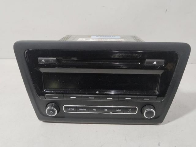 Radioodtwarzacz (radio AM/FM) 5J0035161E VAG