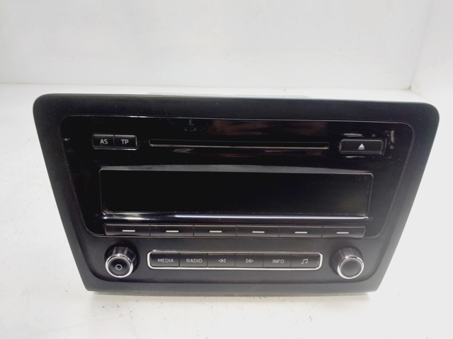 Radioodtwarzacz (radio AM/FM) 5J0035161E VAG