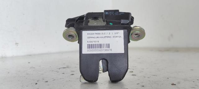 Zamek klapy bagażnika (3/5 drzwi tylnych) 5J0827501B VAG