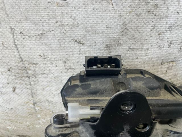 Zamek klapy bagażnika (3/5 drzwi tylnych) 5J0827501B VAG