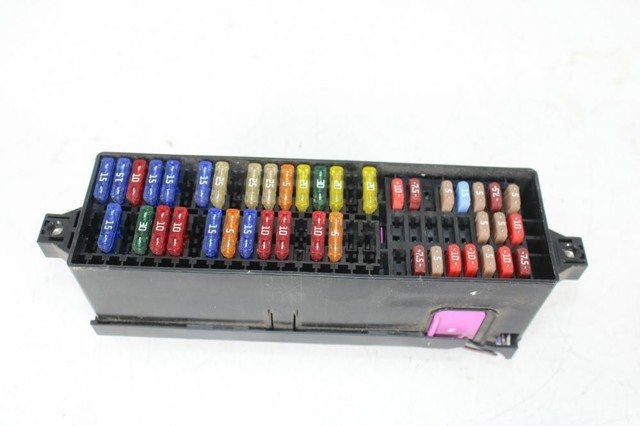 Skrzynka bezpieczników 5J0937615C VAG