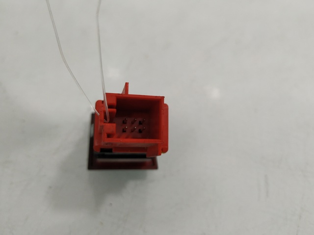 Przycisk włączania światła awaryjnego Skoda Fabia 2 5J2, 542, 572, 582