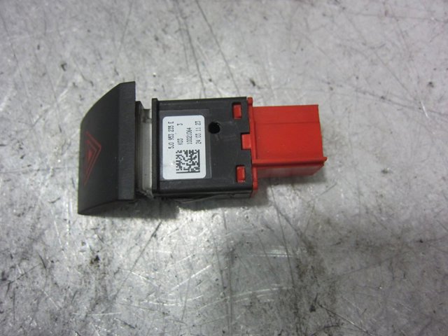 Przycisk włączania światła awaryjnego Skoda Fabia 2 5J2, 542, 572, 582