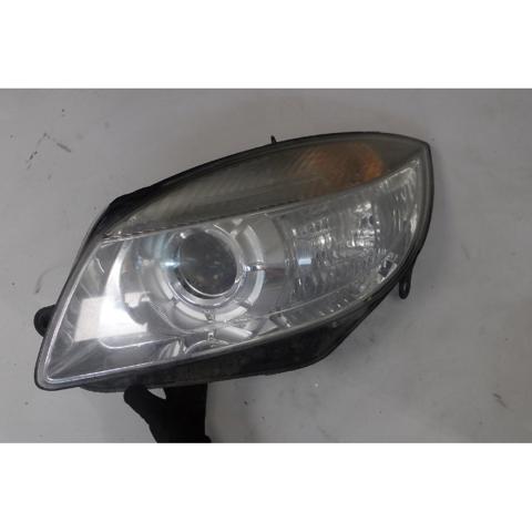 Reflektor lewy 5J1941017A VAG