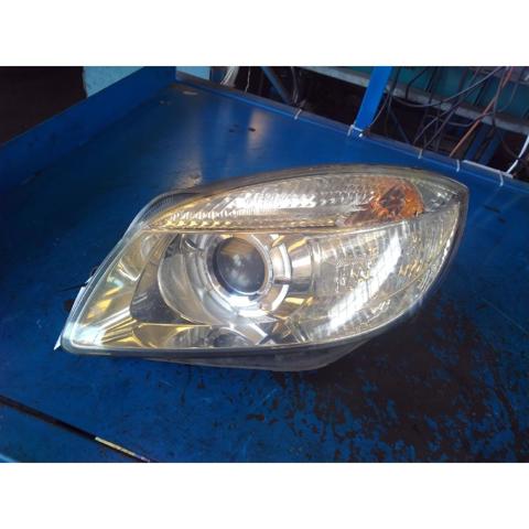 Reflektor lewy 5J1941017A VAG