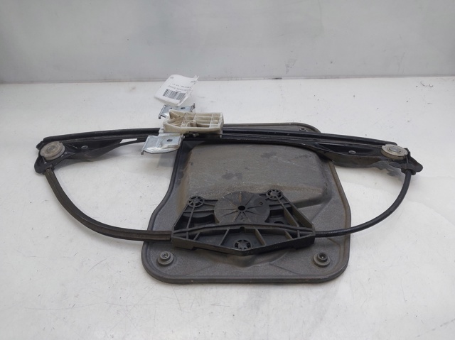 Mechanizm podnoszenia szyby drzwi przednich lewych 5J4837461 VAG