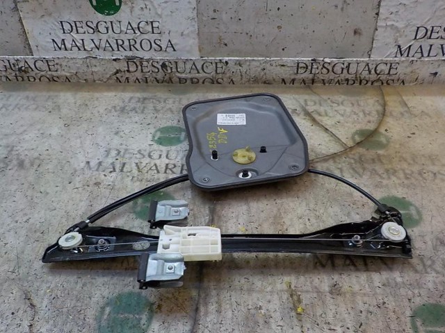 Mechanizm podnoszenia szyby drzwi przednich prawych 5J4837462 VAG