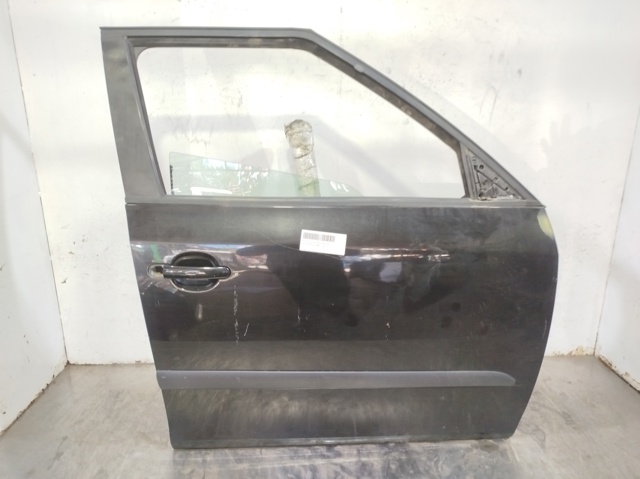Drzwi przednie prawe 5J6831056 VAG
