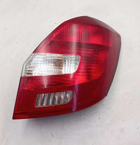 Lampa zespolona tylna prawa 5J6945112 VAG