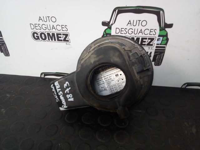 Klapka wlewu paliwa Skoda Roomster 5J7