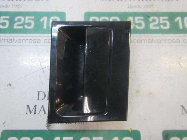 Klamka drzwi tylnych zewnętrzna lewa 5J7839205A041 VAG