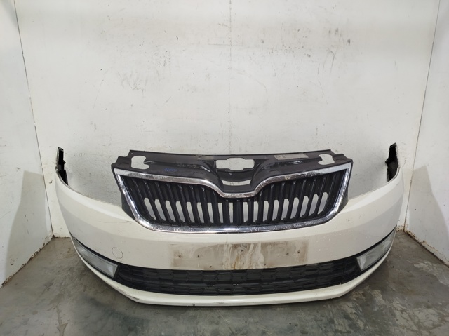 Zderzak przedni 5JA807221F VAG
