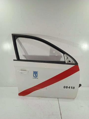 Drzwi przednie prawe 5JA831052C VAG
