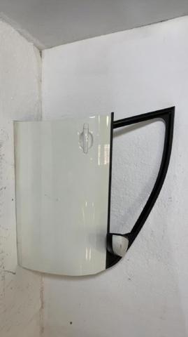 Drzwi przednie prawe 5JA831052C VAG