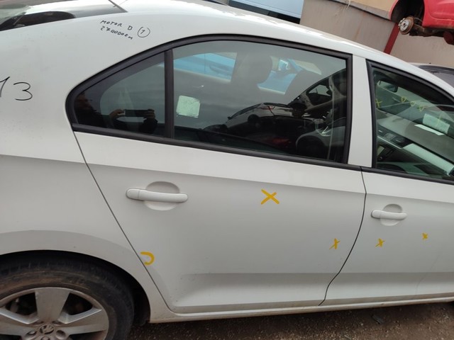 Drzwi tylne prawe 5JA833052C VAG
