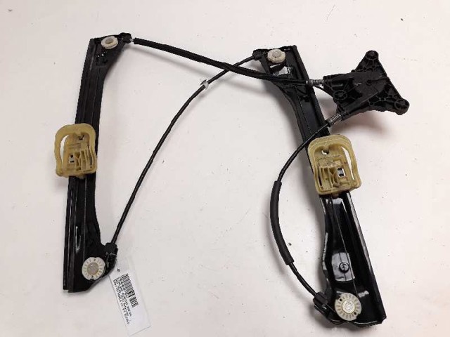 Mechanizm podnoszenia szyby drzwi przednich prawych 5JA837462 VAG