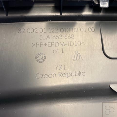 Atrapa grill Skoda Rapid