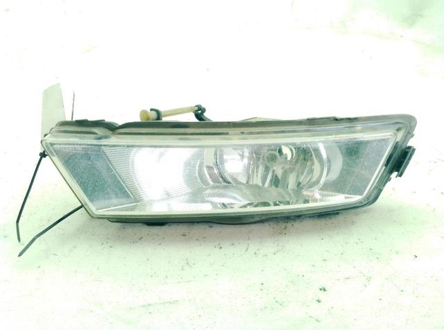 Lampa przeciwmgielna lewa 5JA941701 VAG