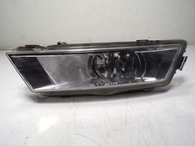 Lampa przeciwmgielna lewa 5JA941701 VAG