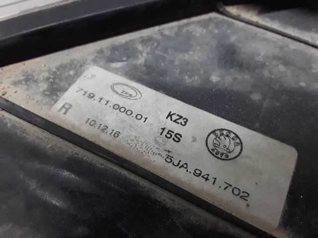 Reflektor przeciwmgielny Skoda Rapid
