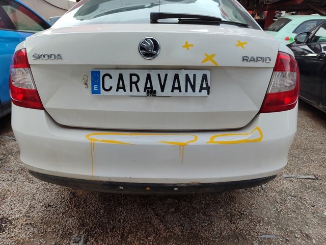 Zderzak tylny 5JH807421B VAG