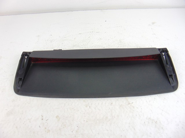 Lampa stop tylna dodatkowa 5JH945097B VAG