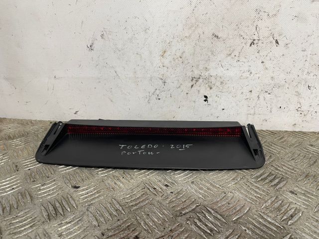 Lampa stop tylna dodatkowa 5JH945097B VAG