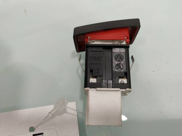 Przycisk włączania światła awaryjnego 5K0953509A VAG